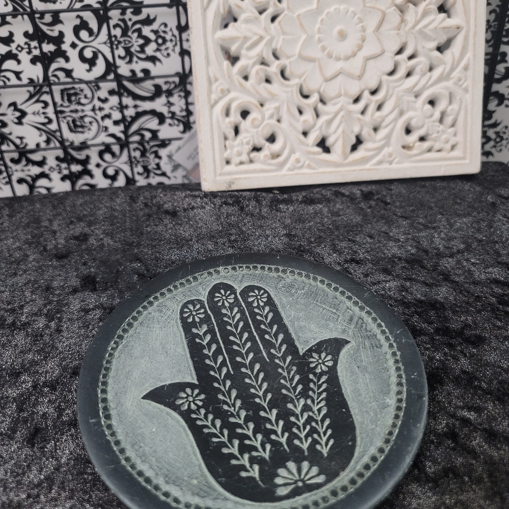 Boho Plate Decor - Picture 2 of 5